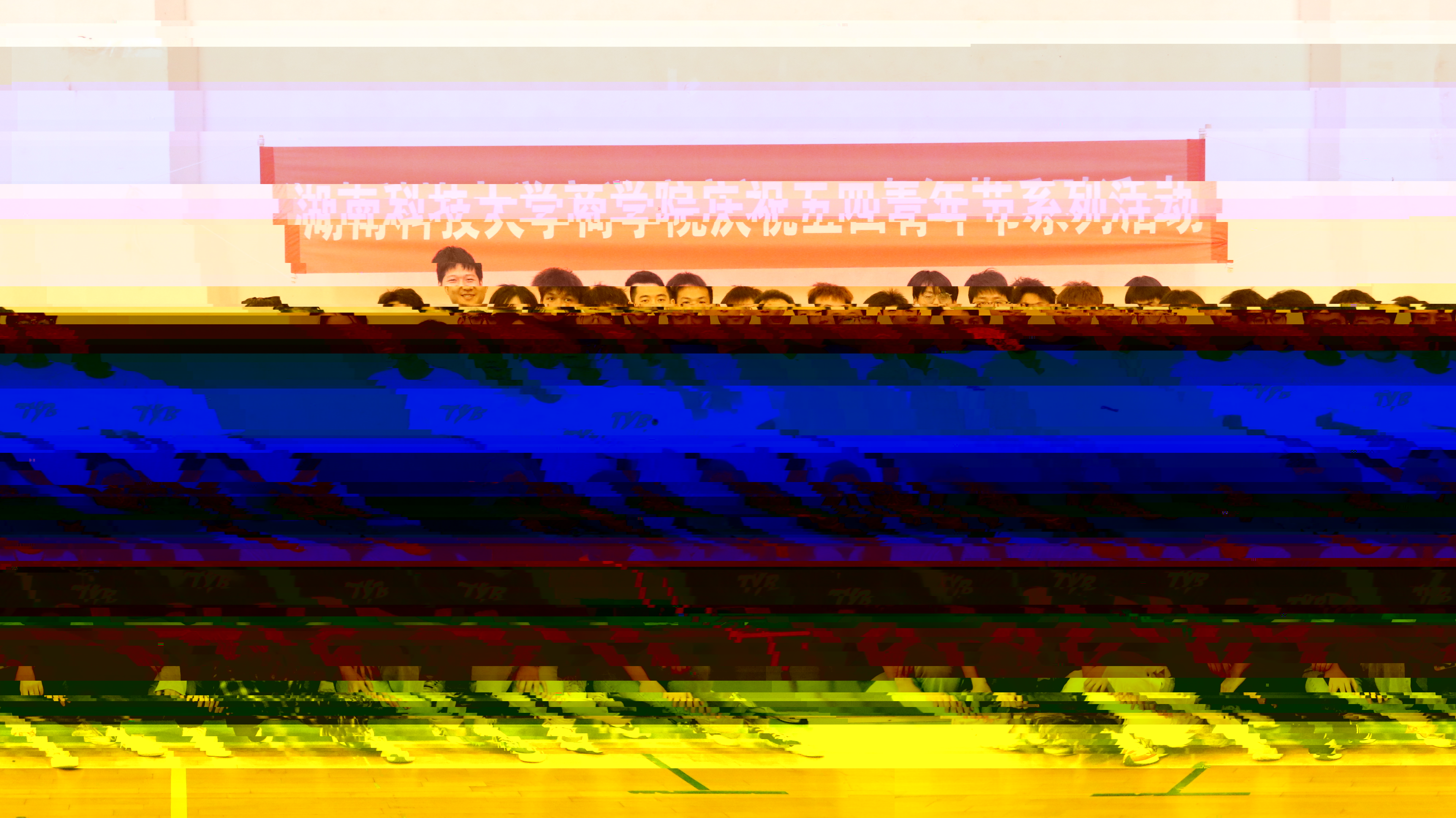 51eee4de6e6a4e0a8a475a92c67fe714.jpg